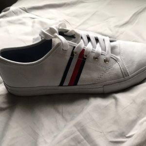 Tommy hilfger shoes